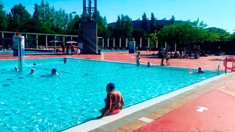 Una piscina en pleno verano gallego. Foto: ECG