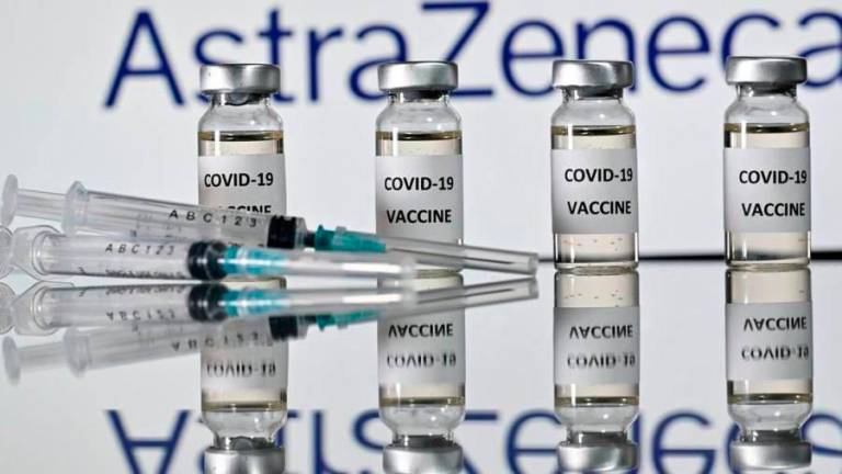AstraZeneca estudia formas de aumentar la producción para reducir el tiempo de llegada de las vacunas