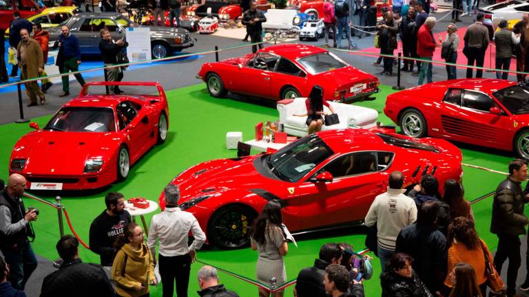 Exposición de Ferraris en la última edición del Salón del Automóvil y la Motocicleta de Vigo. Foto: Gallego