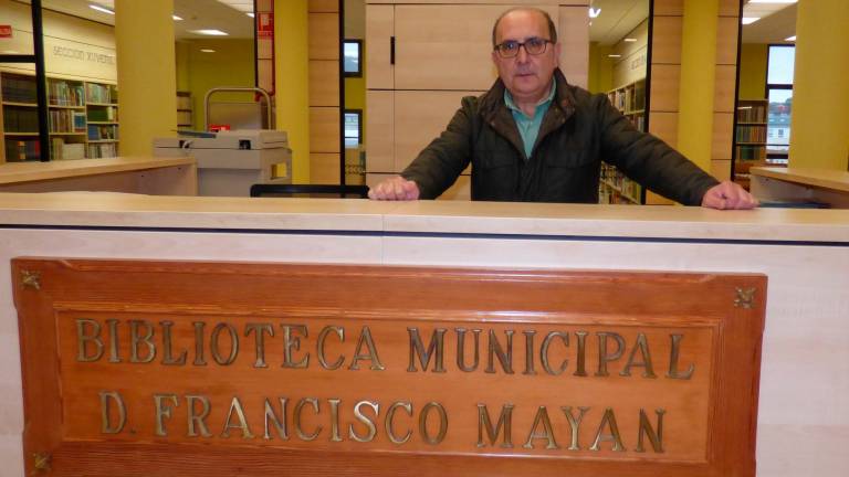 José Ramón Rey Senra, técnico da Biblioteca Municipal Francisco Mayán, de Cee. Foto: ECG