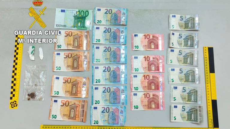 Imagen de los billetes incautados en la detención de Malpica de Bergantiños. Foto: Ministerio del Interior