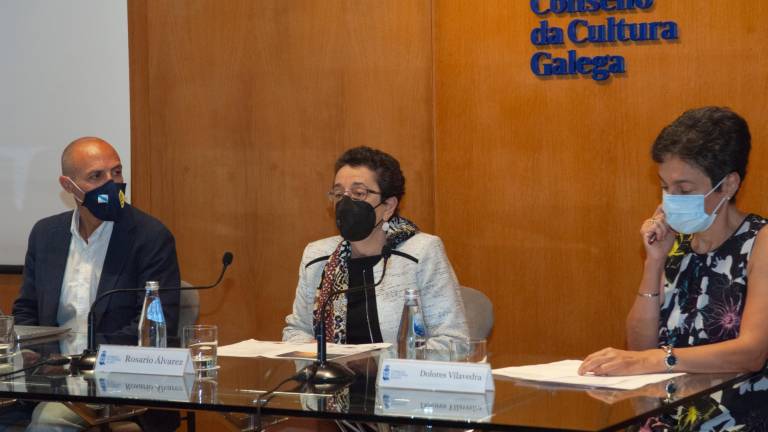 Xornada “Dereito Contra Cultura” no Consello da Cultura Galega, con Carlos Amoedo, Rosario Álvarez e Dolores Vilaverdra.