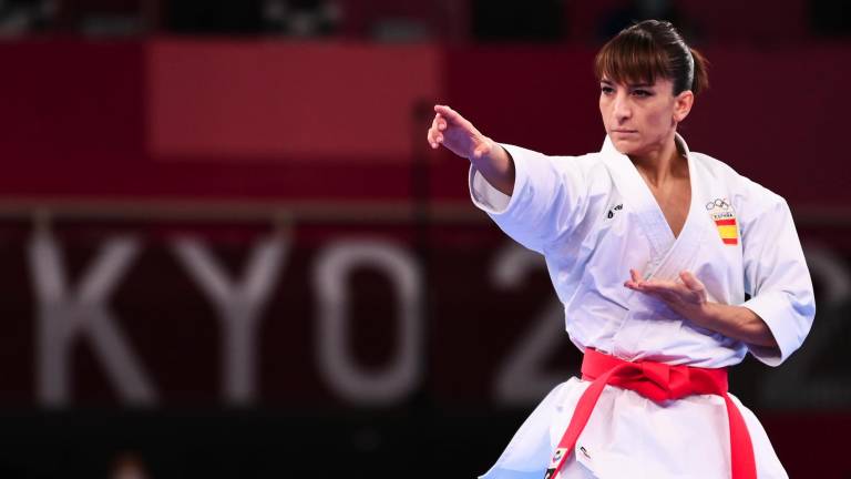 <b>Sandra Sánchez</b>. Considerada como la mejor karateca de la historia en la categoría de Kata femenino fue merecedora, a sus 39 años, de la medalla de oro en esta modalidad. (Fotografía, Europa Press)