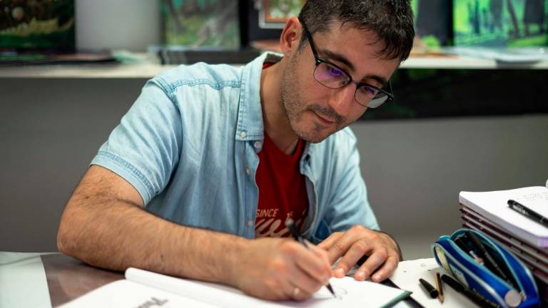 CULTURA. Alfonso Barreiro, conocido como Fon, autor de cómics y libros ilustrados Foto: G.