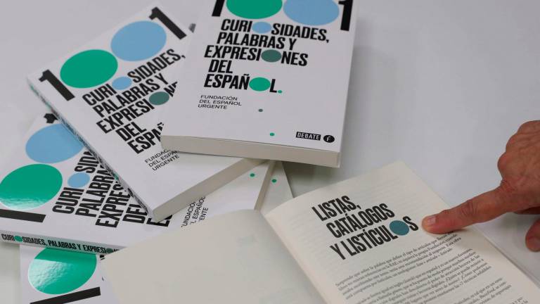 Vista del nuevo libro de la Fundación del Español Urgente (Fundéu) ‘1001 curiosidades, palabras y expresiones del español’. Foto: Efe