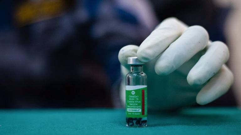 Vial de la vacuna de AstraZeneca. FOTO: Prabin Ranabhat/SOPA Images via / Europa Press