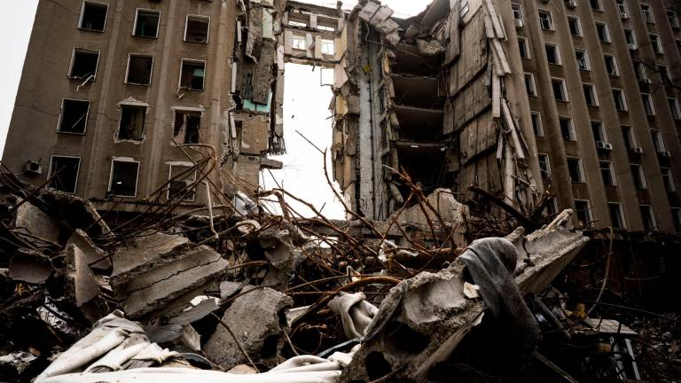 14 de abril de 2022, Mykolaiv, Óblast de Mykolaiv, Ucrania: La Administración Estatal Regional de Mykolaiv destruida, que resultó dañada con el ataque con misiles de Rusia en la mañana del 29 de marzo. Foto: Vincenzo Circosta / Zuma Press / ContactoPhoto