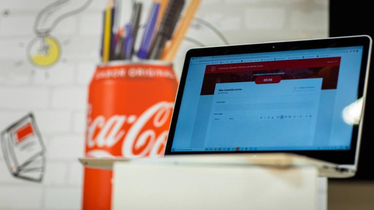 Coca-Cola convoca una nueva edición de aulas digitales para apoyar al profesorado en sus retos