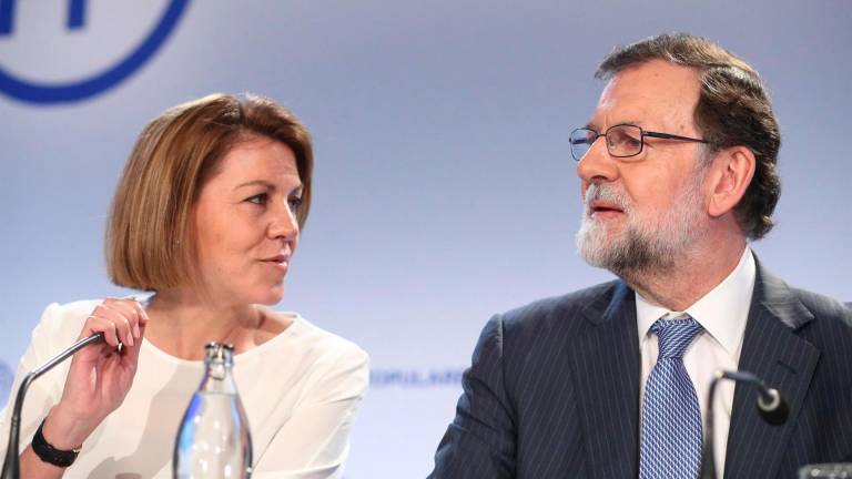 María Dolores de Cospedal y Mariano Rajoy. Foto: E.P.