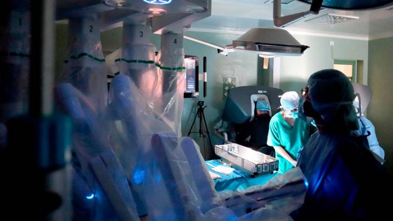Tecnología de cirugía robótica aplicada en hospitales. Foto: Europa Press