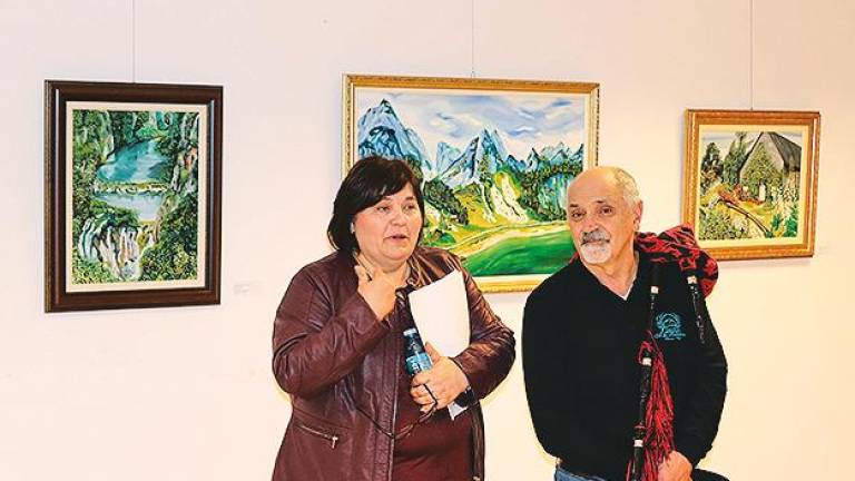 Villaverde e Lorenzo na primeira mostra do artista. Foto: C.