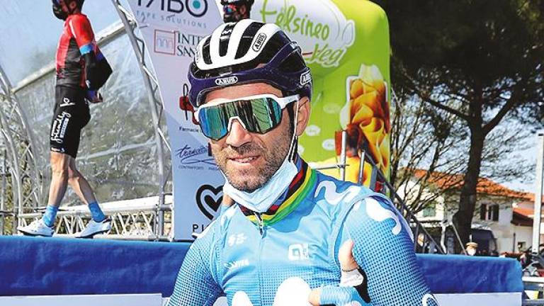 Alejandro Valverde con el maillot del Movistar. Foto: M.T.