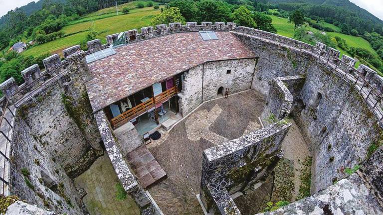 El Castillo de Moeche: una de las grandes joyas de Galicia