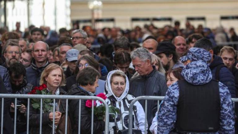 Miles de personas despidieron a Mijail Gorbachov. Foto: M, S.