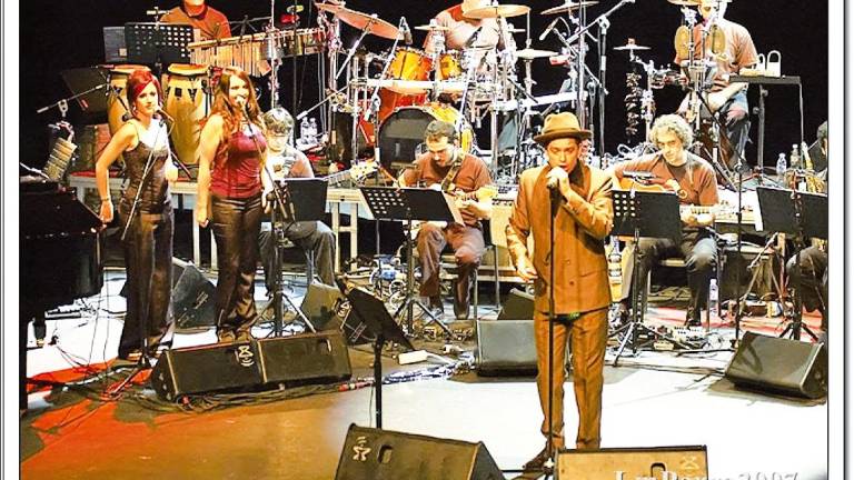 Santiago Auserón y La banda de Juan Perro estarán en junio en el Auditorio de Galicia. Foto: Selic