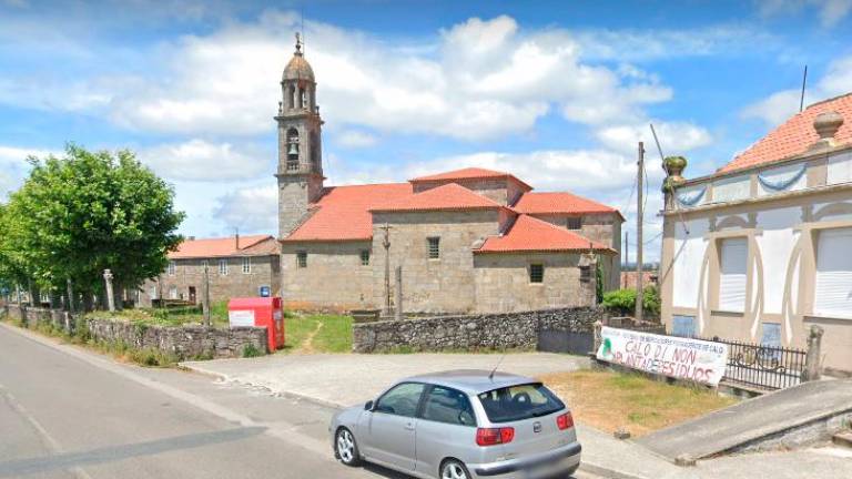 Iglesia parroquia de Calo, en el Concello de Teo, donde se oficiará el funeral y sepelio por Florinda de Jesús. Foto: CG