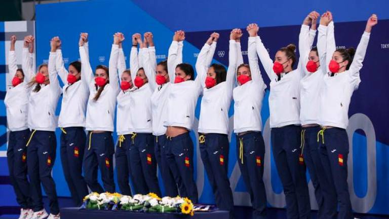 <b>Selección femenina de waterpolo</b>. Es una de las grandes potencias del Waterpolo femenino mundial y en esta ocasión fueron segundas obteniendo así la medalla de plata. (Fotografía, Europa Press)