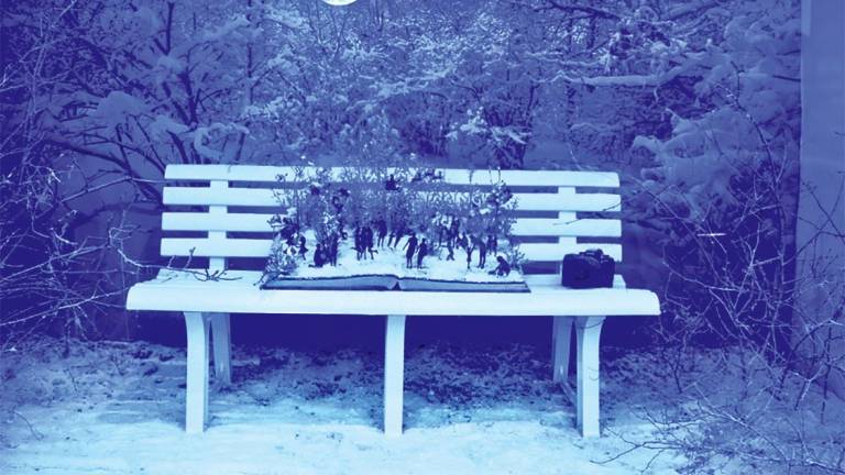 A proposta gañadora de Foto Teca incluiu un banco en medio dunha paisaxe invernal con neve. Fotos: CSC