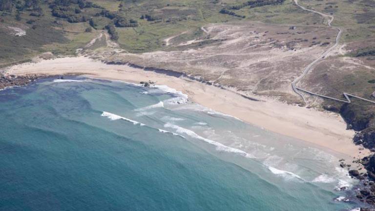 Vista aérea da praia Mar de Fóra de Fisterra. Foto: Turismo.gal