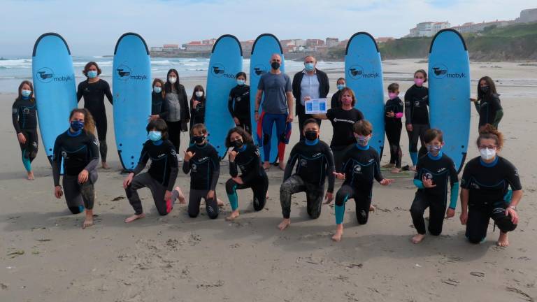 A praia de Caión acollerá cursos de iniciación ao surf para nenos e adultos. Foto: Concello da Laracha