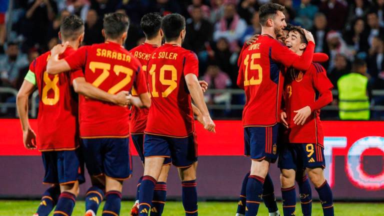 CELEBRACIÓN de uno de los goles logrados por la selección española de fútbol en su partido amistoso frente al combinado de Jordania. Foto: RFEF