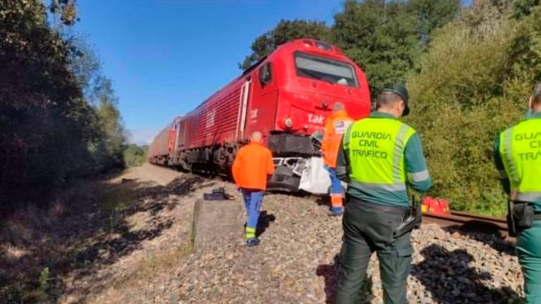 Muere un hombre de 50 años al ser arrollado por un tren de mercancías en un paso a nivel en Rábade (Lugo) - GUARDIA CIVIL DE LUGO