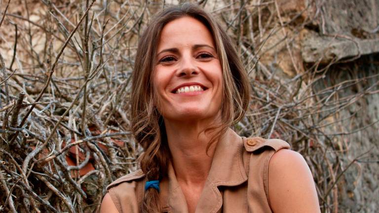 A actriz galega, María Tasende, posando ante a cámara co seu dulce sorriso. Foto: M.Tasende