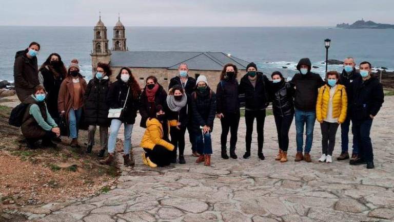 Participantes na viaxe no santuario da Barca. Foto: Fegatur