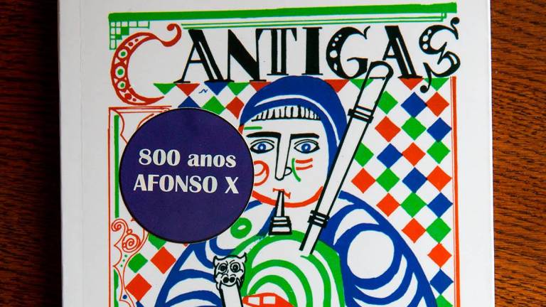 Ecolma das Cantigas de Santa María realizada en 1980 por Álvaro Cunqueiro publicada por Editorial Galaxia. Foto: XdeG