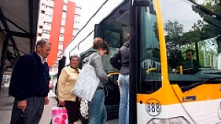 Nueva mejora en la líneas de buses interurbanos en Deza