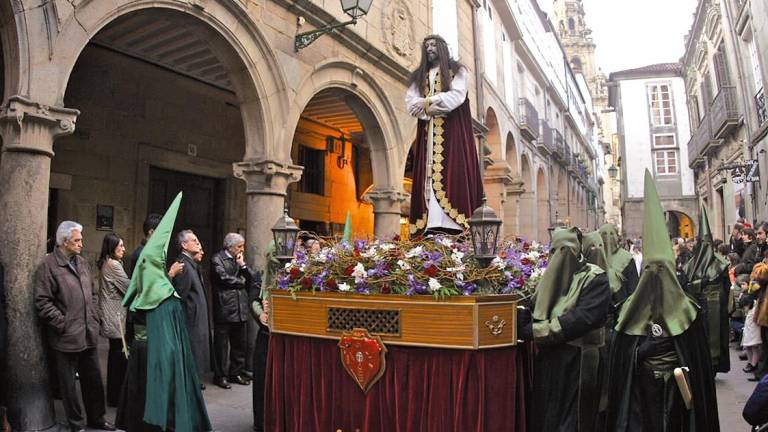 Procesión del Cristo Resucitado en la Semana Santa de Santiago de Compostela. Foto: Archivo