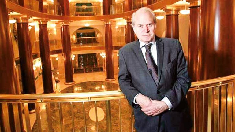 El ourensano Miguel Muñiz estuvo al frente del Teatro Real como su director desde el año 2004 y hasta 2012. Foto: E.P.