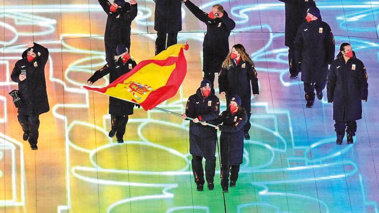 Los olímpicos españoles durante el desfile en Pekín. Foto: COE