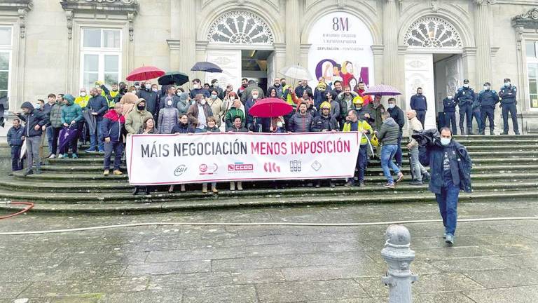 Protesta contra la “imposición” de Lores. Foto: Gallego