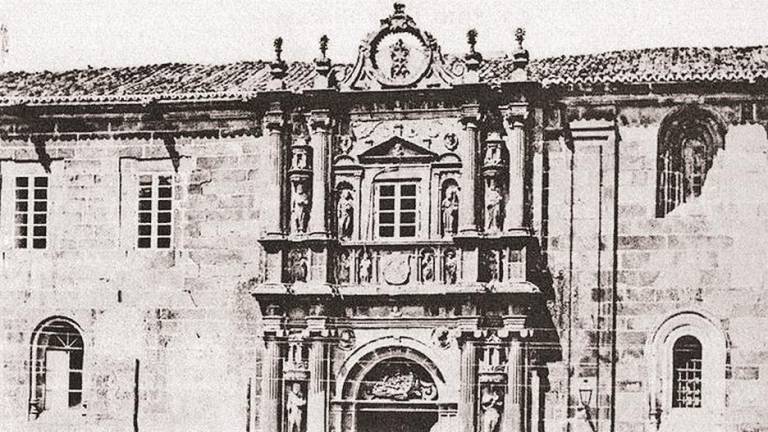 Fachada del Pazo de Fonseca, antigua sede de la Facultad de Medicina. Foto: M. Chicharro