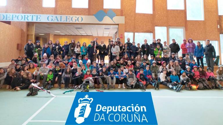 Foto de familia dos participantes na Campaña de Neves do ano pasado. Foto: D. da Coruña