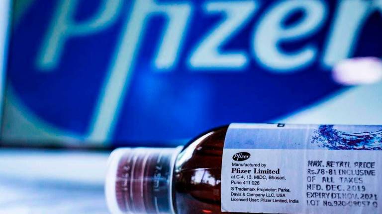 Respuesta inmune fuerte y leves efectos secundarios tras combinar Pfizer con AstraZeneca