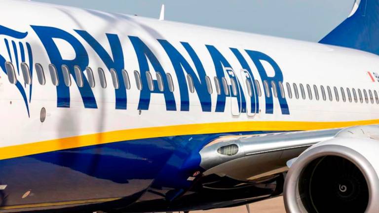 Ryanair recupera la ruta de Santiago a Zaragoza