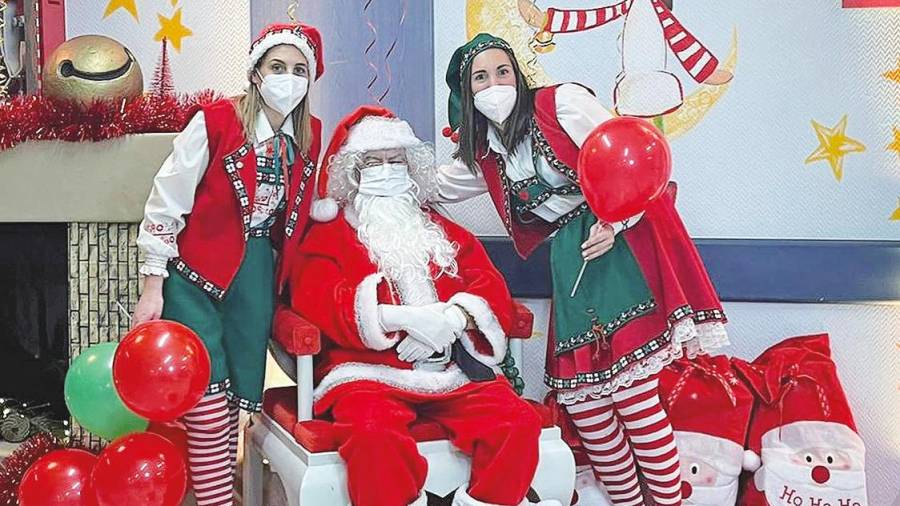 Papá Noel visitará esta tarde a los niños del hospital Clínico