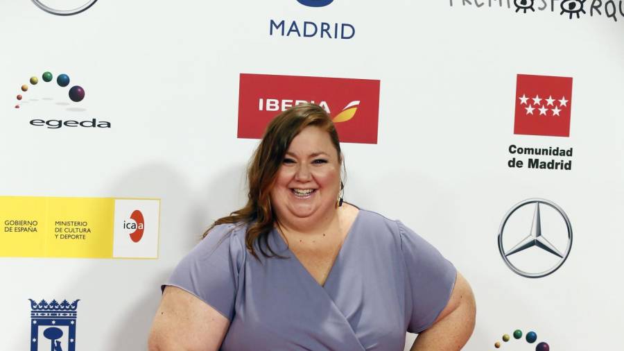 La actriz Itziar Castro posando durante la alfombra roja de la 27 edición de los Premios Forqué, a 11 de diciembre de 2021, en Madrid (España). JAVIER RAMÍREZ / EUROPA PRESS