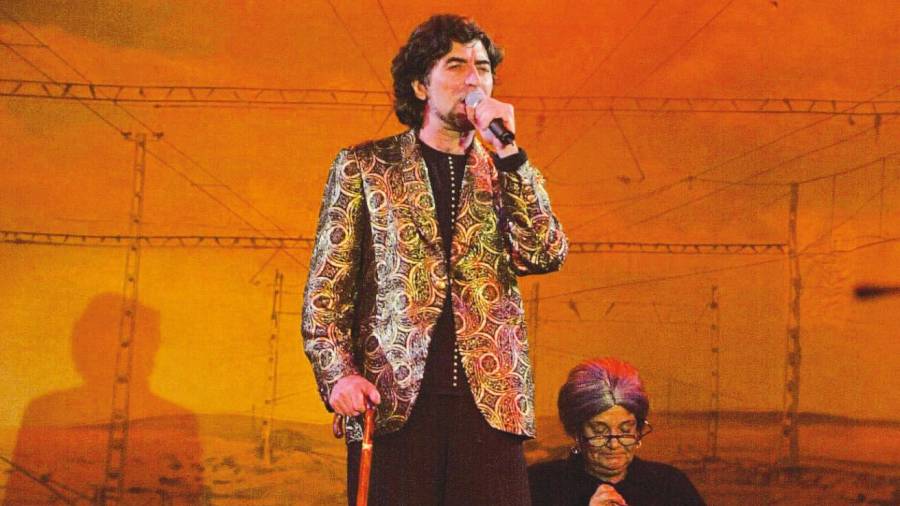 joaquín sabina durante el concierto que ofreció en A Quintana en julio del año 2000
