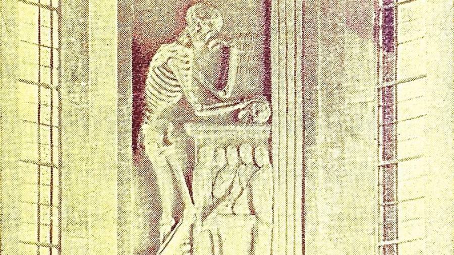 El ‘Esqueleto pensante’, obra del laureado escultor Asorey, en la Facultad de Medicina