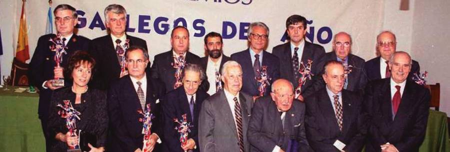 1998. Antón Fraguas Fraguas fue homenajeado en la novena edición. BLANCA ROIG FUE LA ÚNICA MUJER PREMIADA. Foto: ECG