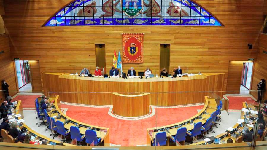 O ano 'lexislativo' arrinca coa comisión de financiamento en marcha e leis pendentes do plan da Xunta de 2021