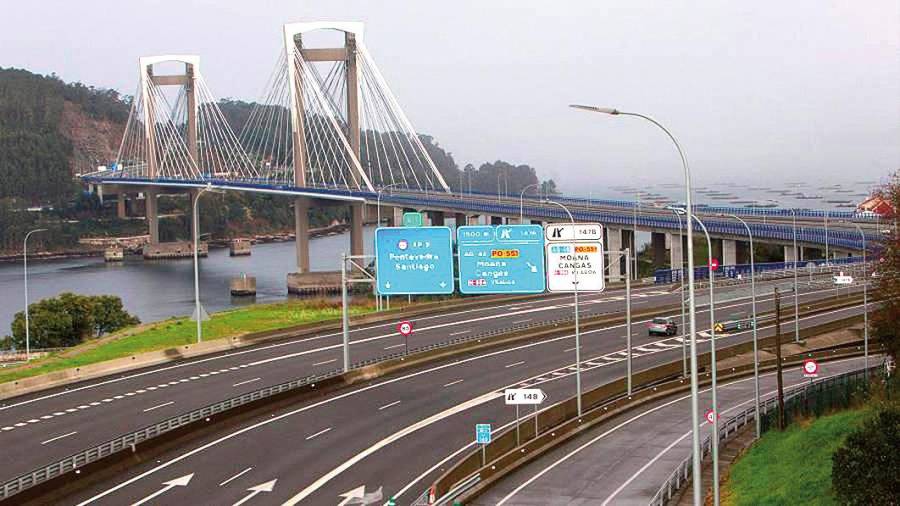 arteria. Imagen de la autopista AP-9 a su paso por Vigo (Pontevedra). Foto: Salvador Sas