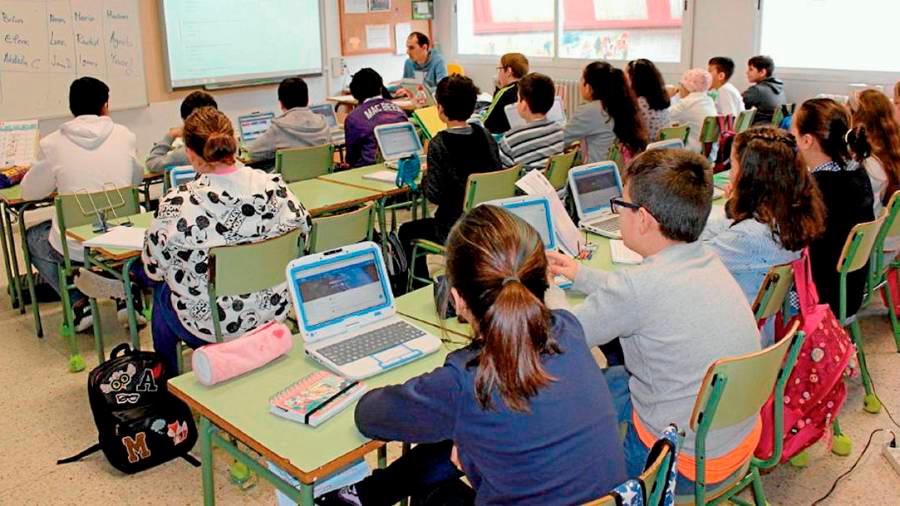 Educación digitalizará todas las aulas desde Infantil a Bachillerato y lo extenderá a enseñanzas especiales