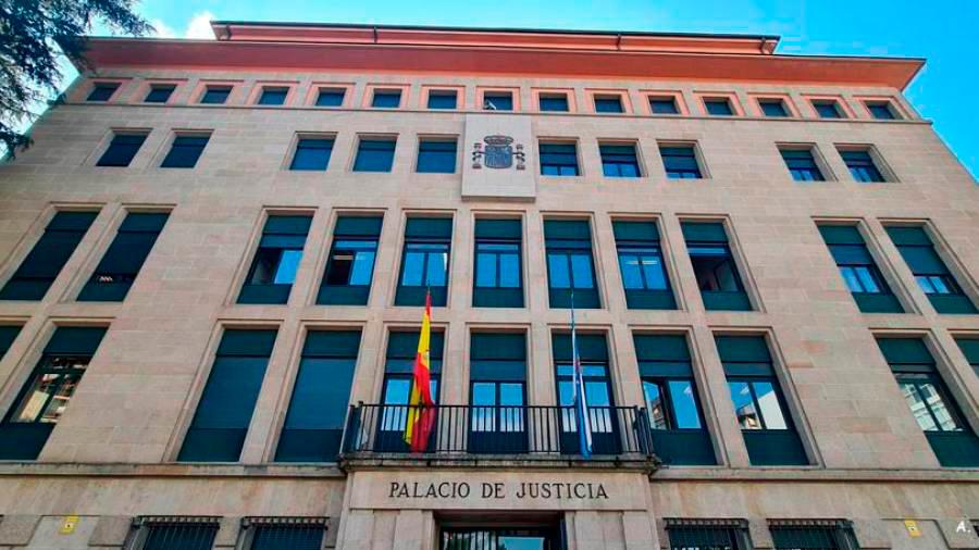 Fachada de la sede de la Audiencia Provincial de Ourense
