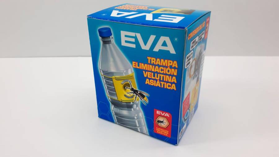 Envase en el que se comercializa la trampa EVA. Foto: Noelios