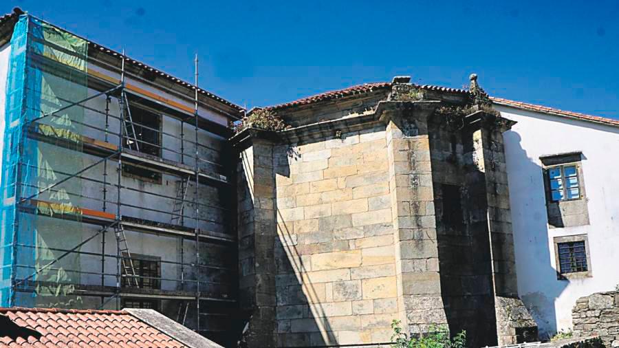 Obras de rehabilitación del patrimonio en Santiago. Foto: F. B. 