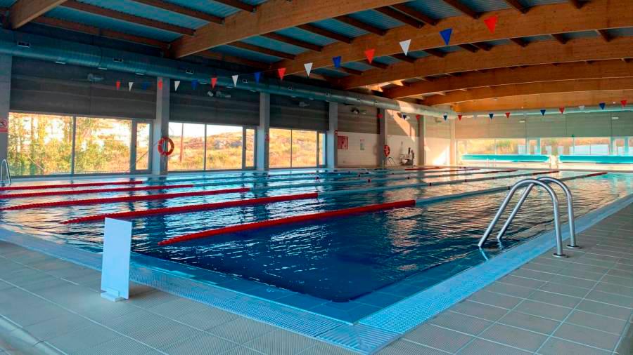 Instalacións da piscina municipal de Porto do Son.